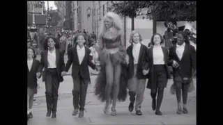 RuPaul's Drag Race: Drag on a Dime